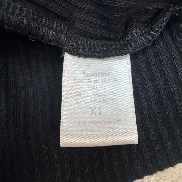 GUC Matty M Women's XL Black Rib Knit Sleeveless V-Neck Wrap Tank Top - Picture 4 of 4